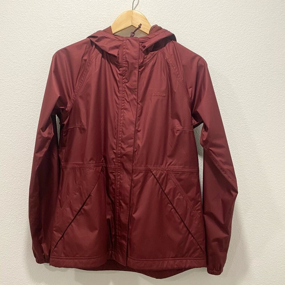 LL Bean Women's Light Weight Rain Jacket Wind Breaker - XS